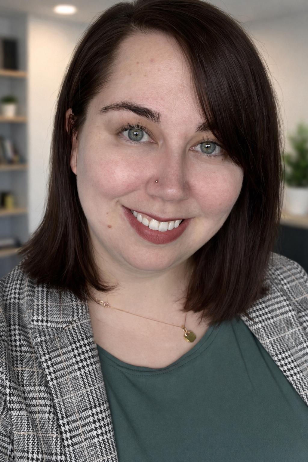 Carlson-Siobhan-Headshot---PMI-NS.jpg